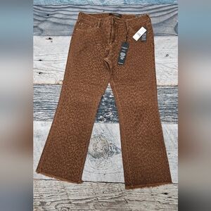 Liverpool Hannah Crop Flare Denim Jeans 6/28 Animal Print Raw Hem NWT